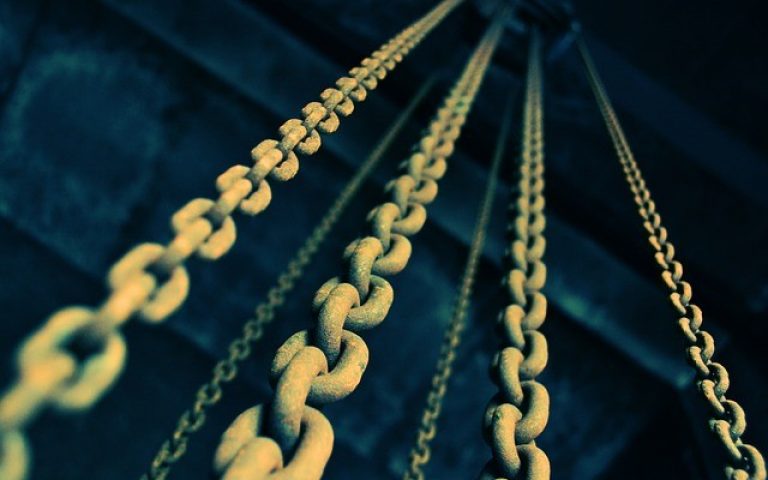 La identidad digital de tu vehículo determinará lo que pagarás por el seguro y el blockchain lo hará moverse